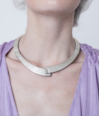 Quat necklace by Maison Domecq